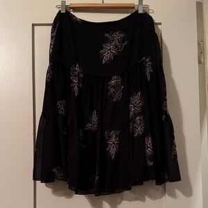 Chic Black and Pink Floral A-Line Skirt